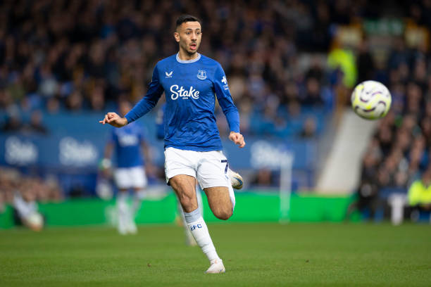 TA：巴雷内切亚即将离开维拉，以1500万欧的价格加盟本菲卡.