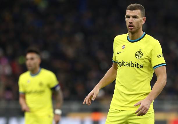 穿的10号 穿的10号