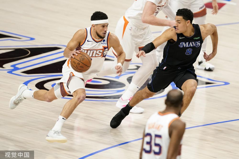 防线上耀眼 防线上耀眼